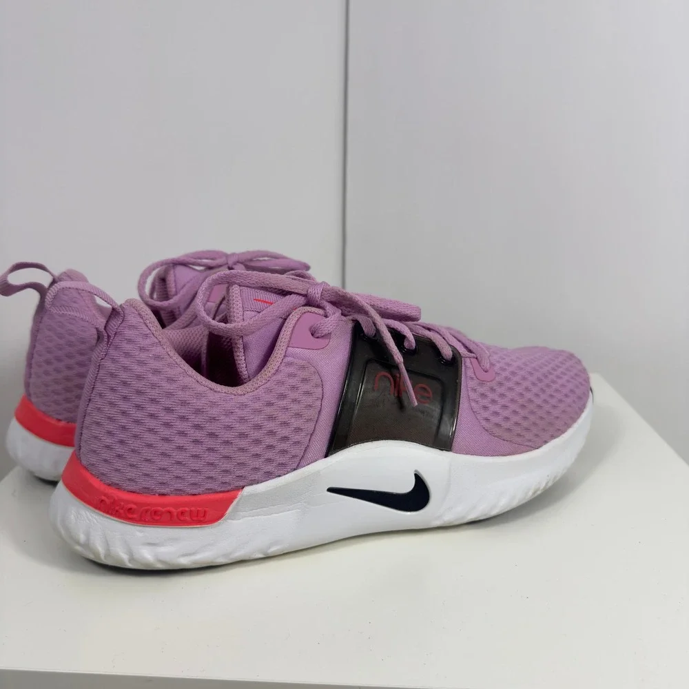 Nike Renew In-Season TR 10 Women Size 11 Beyond Pink Training Sneaker CK2576-600